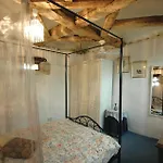 1 Bedroom Amazing Home In Eymet Эиме