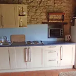 1 Bedroom Amazing Home In Eymet * Эиме