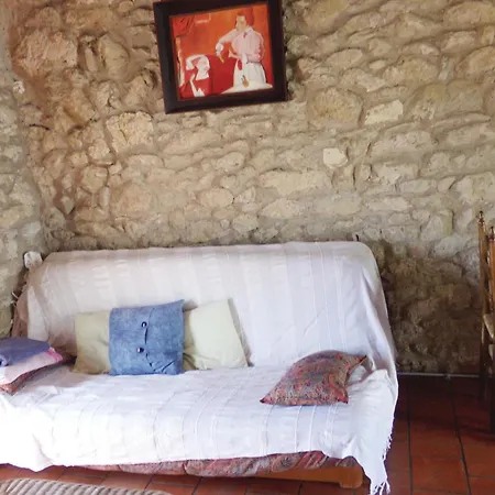 1 Bedroom Amazing In Eymet